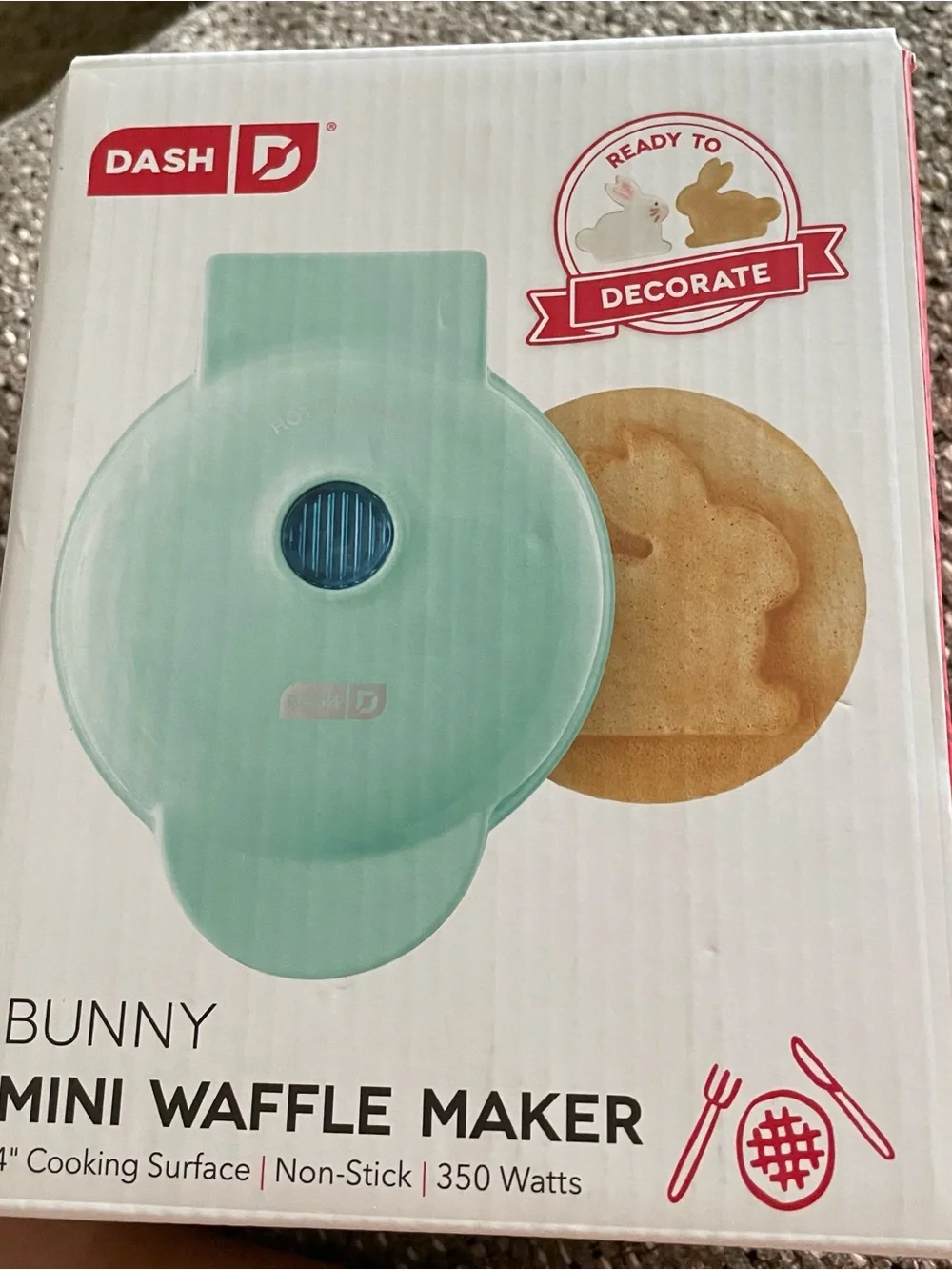 Dash Mint Green Mini Bunny Waffle Maker